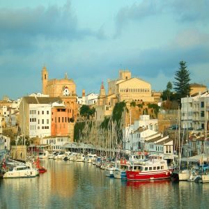 cuidado personas mayores Ciudadela de Menorca