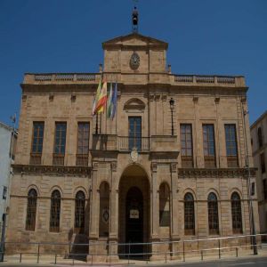 cuidado personas mayores Linares